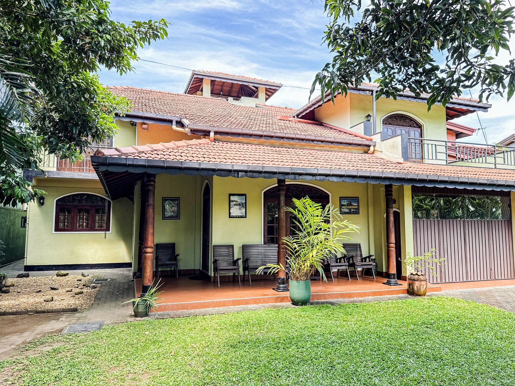 Gondolas Home Stay Welisara
