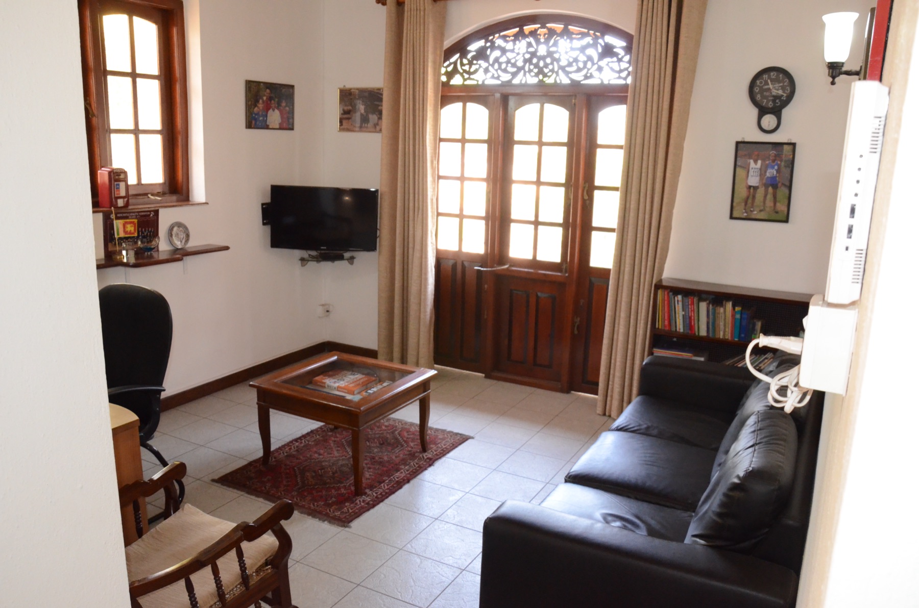 Gondolas Home Stay Welisara gallery photo 6
