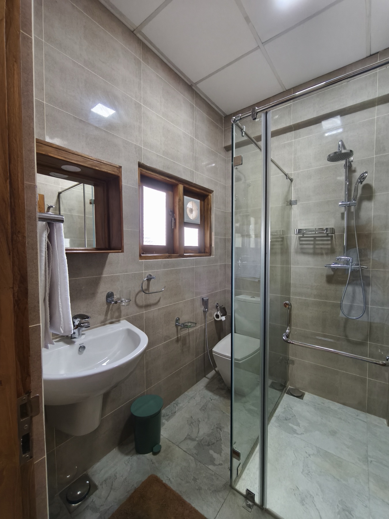 Gondolas Hotel Stay Welisara gallery photo 12