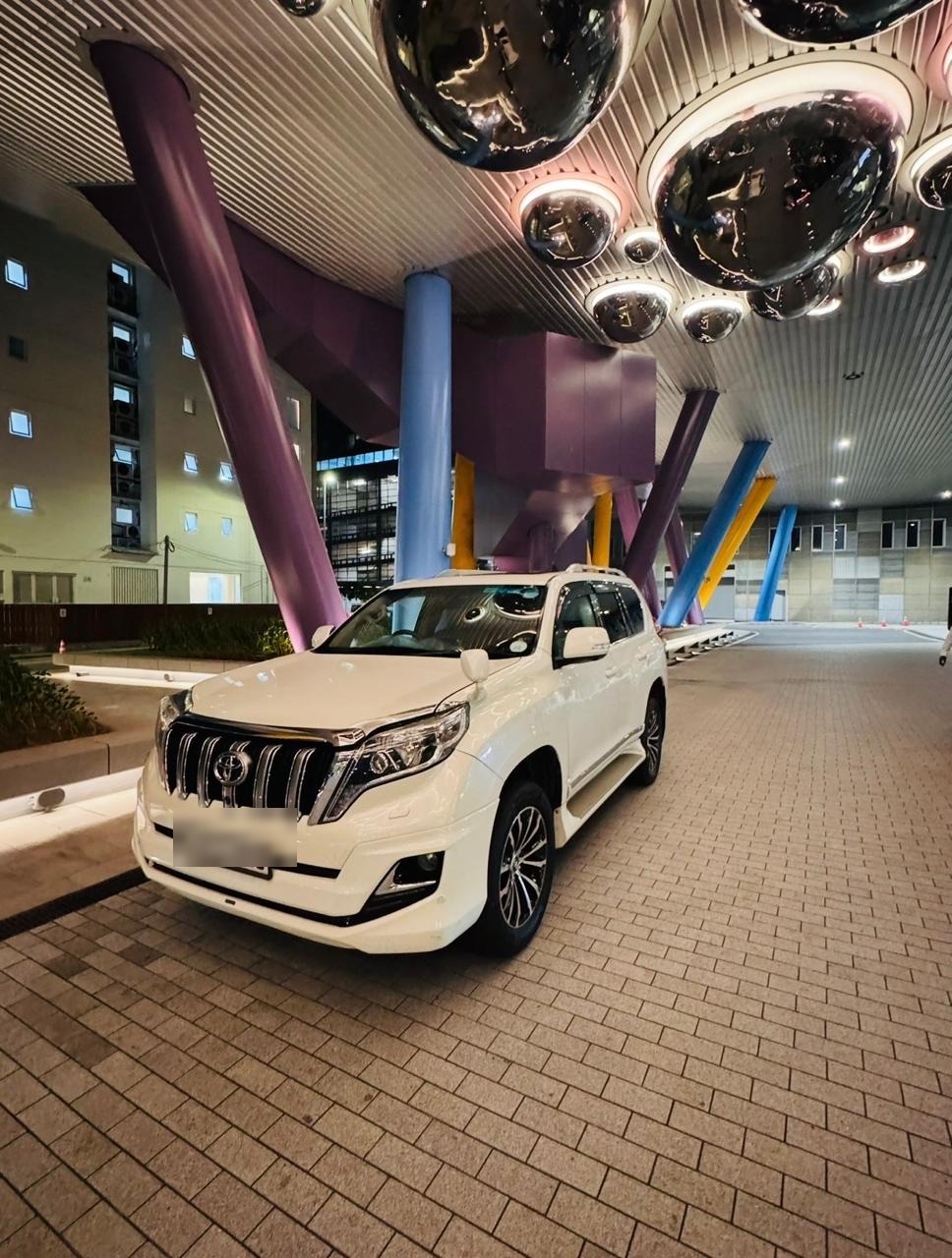 Mercedes V-Class & Vito — Airport Transfer & Charters, Colombo gallery photo 11