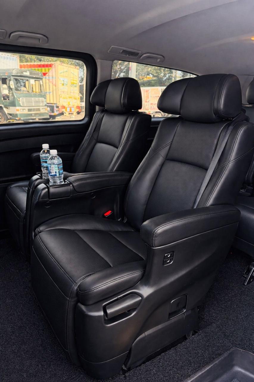 Mercedes V-Class & Vito — Colombo Day Hire with Chauffeur