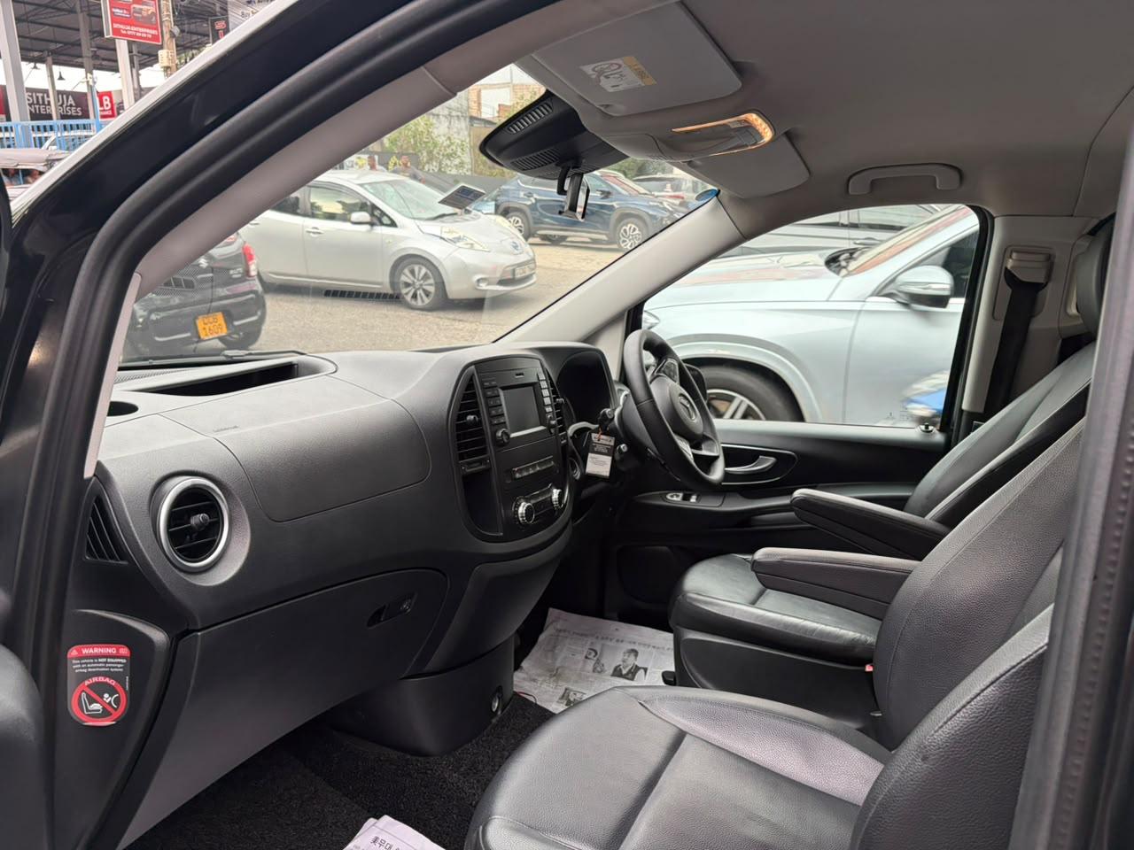 Mercedes V-Class & Vito — Airport Transfer & Charters, Colombo gallery photo 13