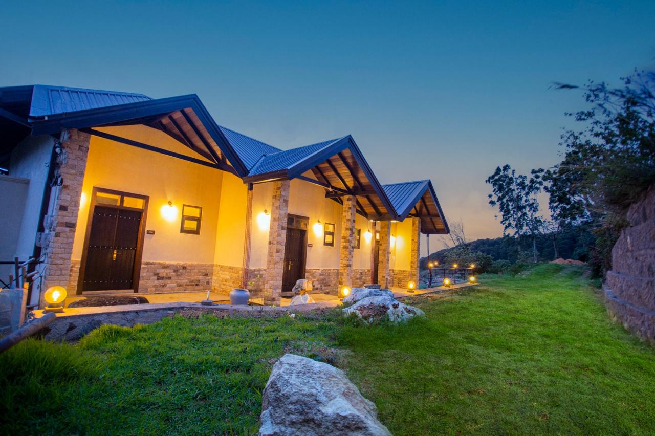 Plains Ambewela — Three Hill-Country Villas main view
