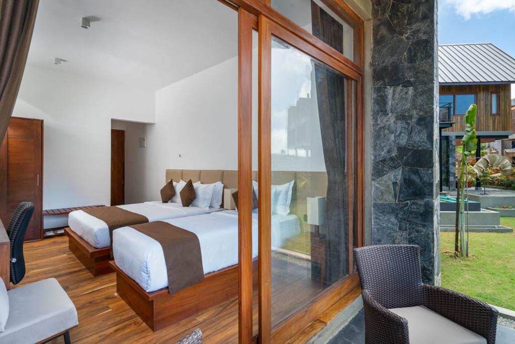 Sulanga Luxury Chalets — whole villa gallery photo 10